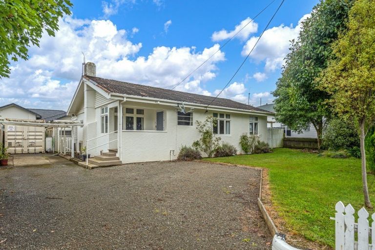 Photo of property in 15 Dawson Street, Pahiatua, 4910