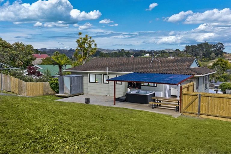 Photo of property in 20 Kellett Road, Ranui, Auckland, 0612