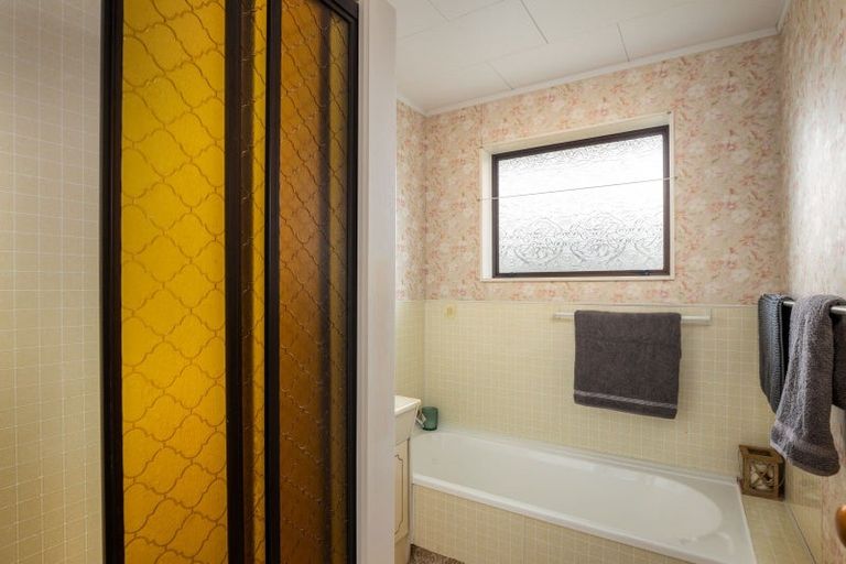 Photo of property in 2/151 Carrington Street, Lower Vogeltown, New Plymouth, 4310