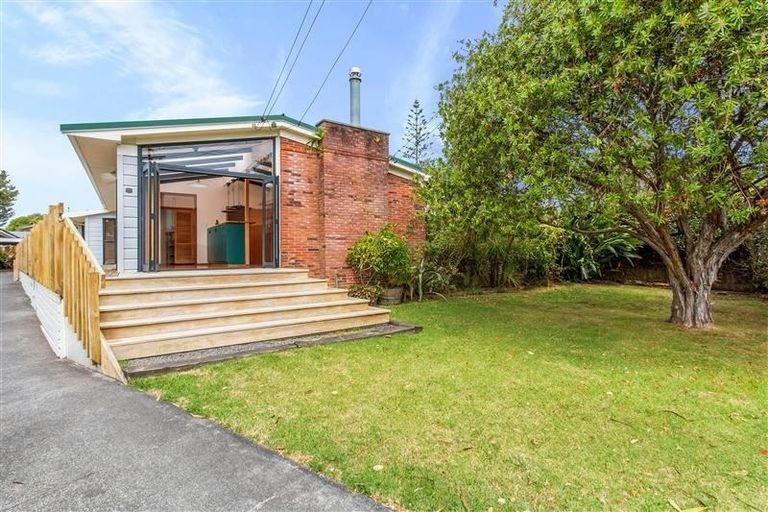 Photo of property in 3 Esperance Road, Glendowie, Auckland, 1071