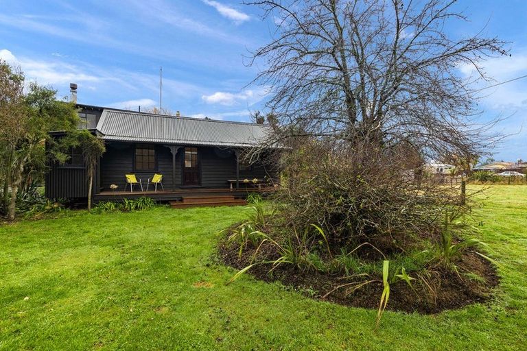 Photo of property in 863 Gebbies Pass Road, Teddington, Lyttelton, 8971