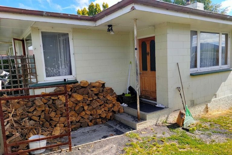 Photo of property in 27 Gordon Terrace, East Gore, Gore, 9710