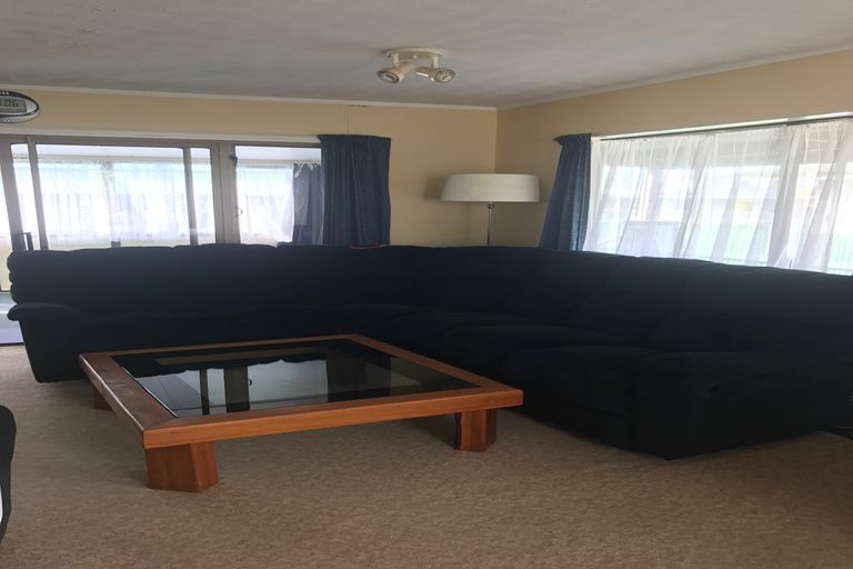 Photo of property in 21 Haldane Street, Elgin, Gisborne, 4010