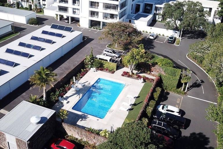 Photo of property in 58/45 Stanley Road, Stanley Point, Auckland, 0624