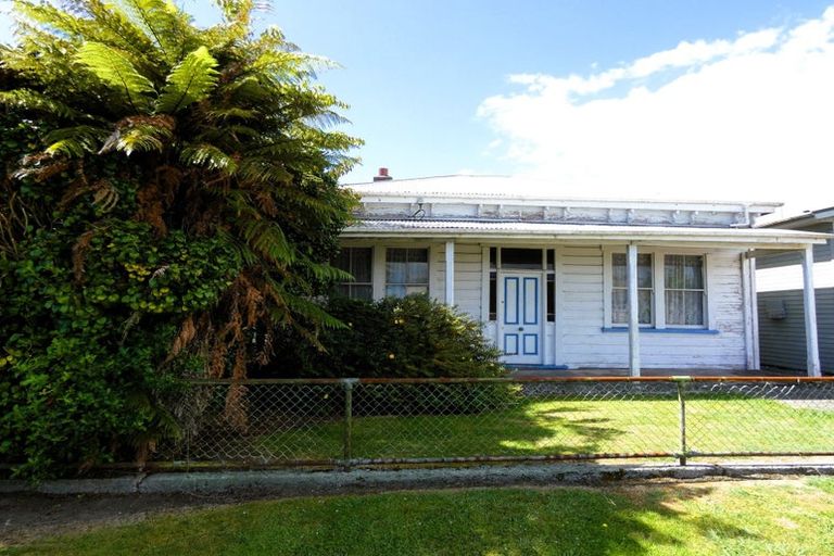 Photo of property in 159 Romilly Street, Westport, 7825