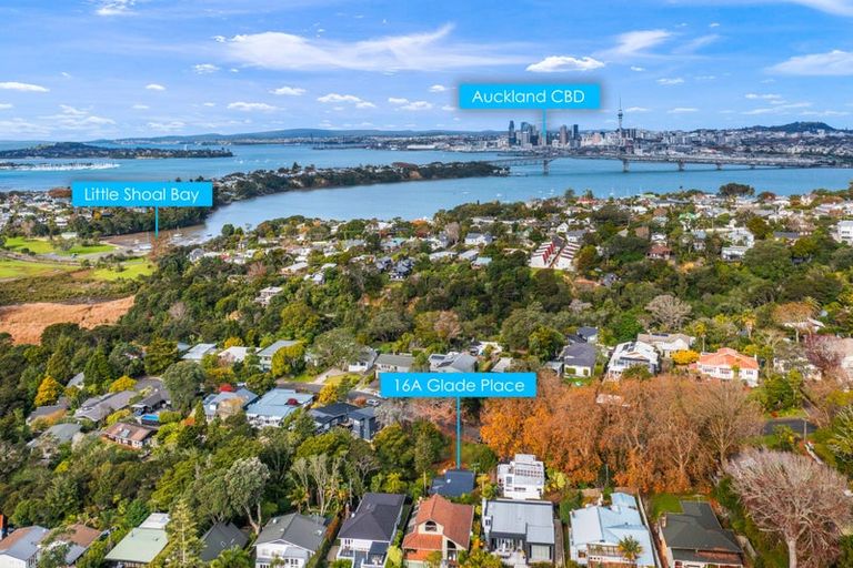 Photo of property in 1/16 Glade Place, Birkenhead, Auckland, 0626