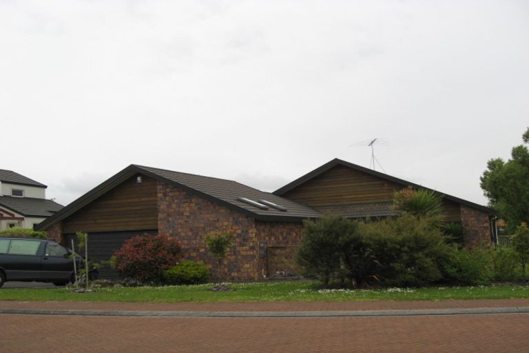Photo of property in 6 Amber Place, Waimauku, 0812