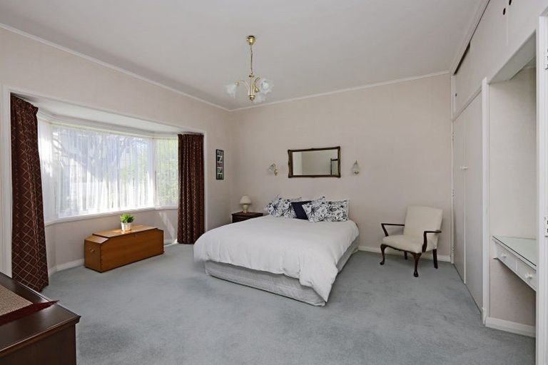 Photo of property in 10 Coleman Terrace, Hospital Hill, Napier, 4110