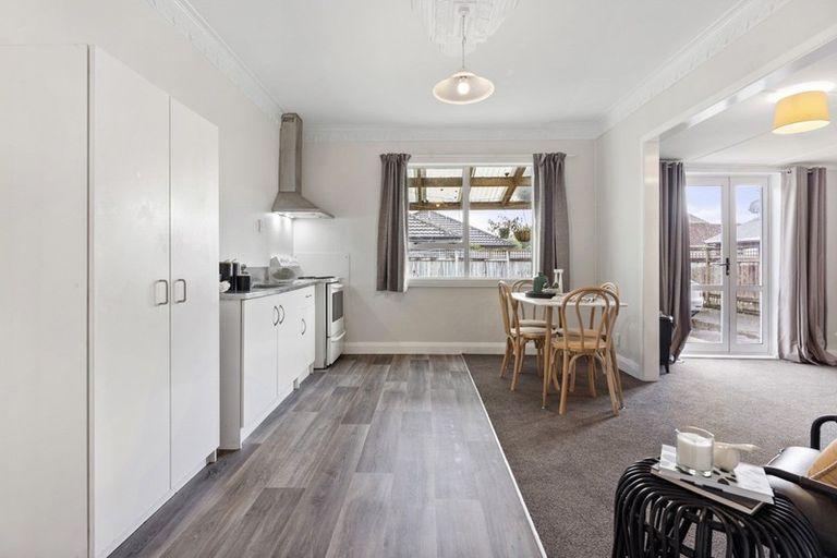 Photo of property in 195 College Street, West End, Palmerston North, 4412