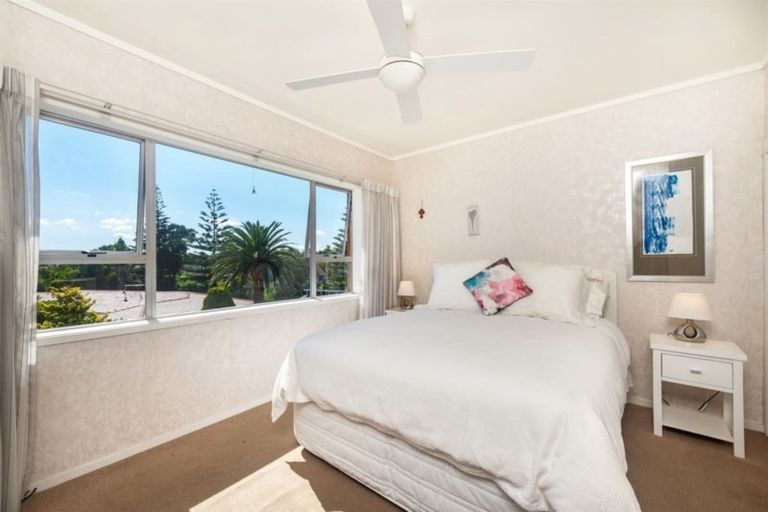 Photo of property in 2/16 Willerton Avenue, New Lynn, Auckland, 0600