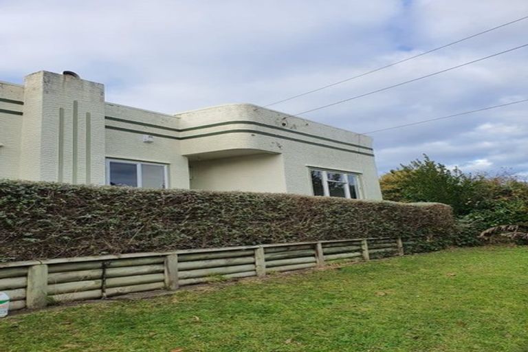 Photo of property in 10 Brassey Road, Saint Johns Hill, Whanganui, 4500