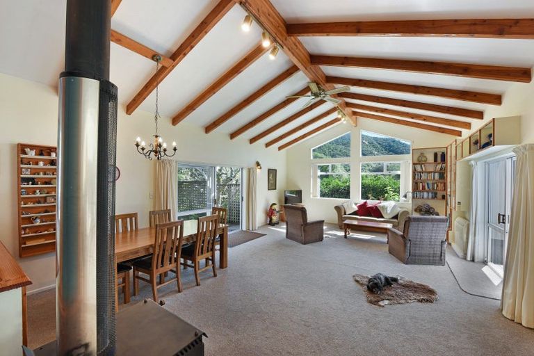 Photo of property in 14 The Anchorage, Waikawa, Picton, 7220