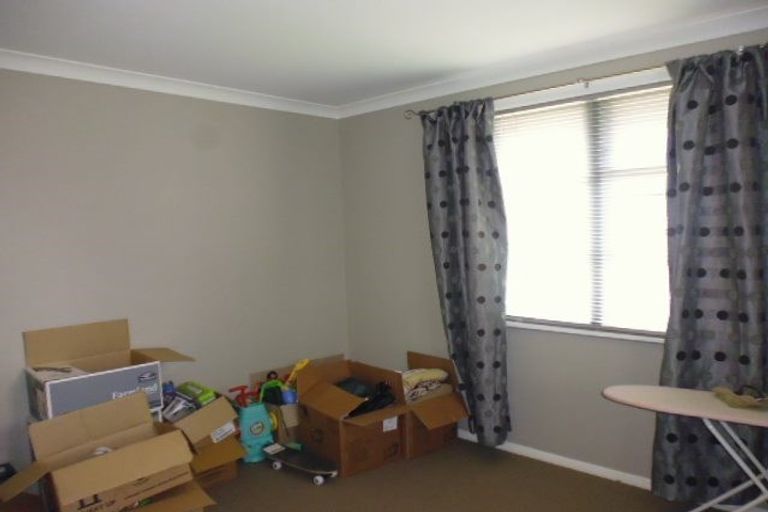 Photo of property in 52 Dyer Street, Epuni, Lower Hutt, 5011