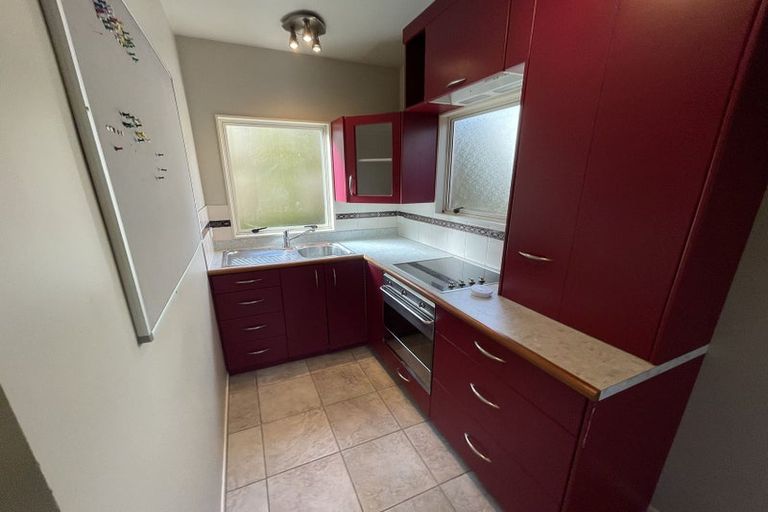 Photo of property in 46 Farquhar Road, Glendene, Auckland, 0602