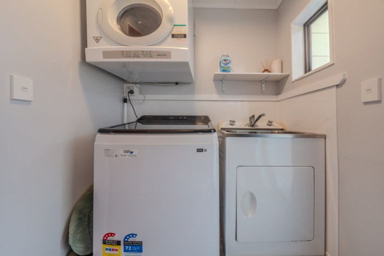 Photo of property in 129 Mclean Street, Woodville, 4920