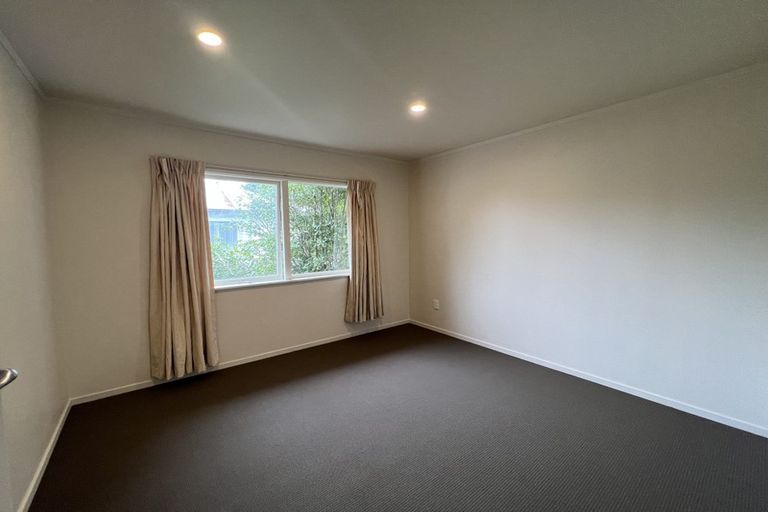 Photo of property in 1/5 Lambeth Road, Mount Eden, Auckland, 1041