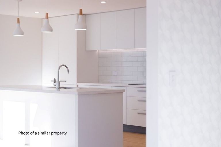 Photo of property in 24 Evelyn Crescent, Marshland, Christchurch, 8083