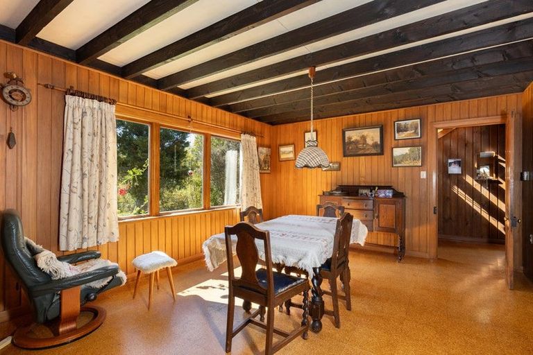 Photo of property in 16 School Road, Lower Moutere, Upper Moutere, 7175