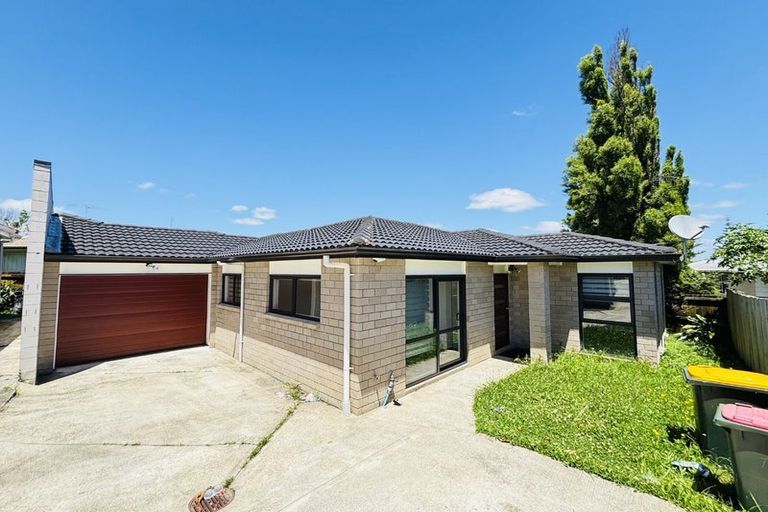 Photo of property in 7 Secretariat Place, Randwick Park, Auckland, 2105