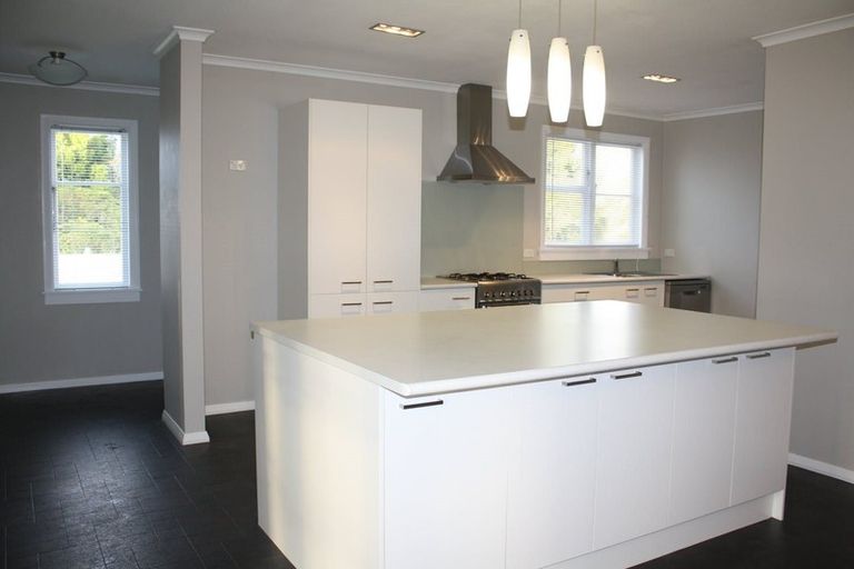 Photo of property in 27a Brecon Road, Stratford, 4332