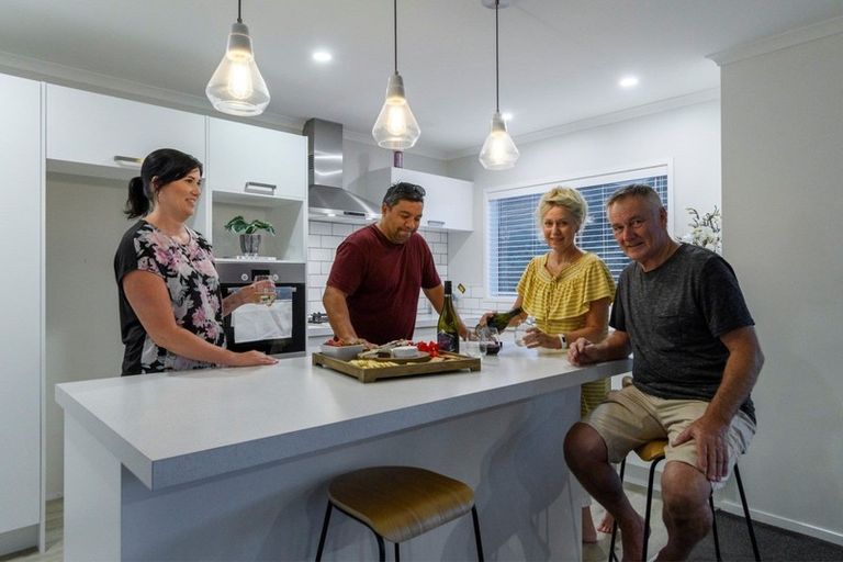 Photo of property in 48 Falcon Drive, Welcome Bay, Tauranga, 3112