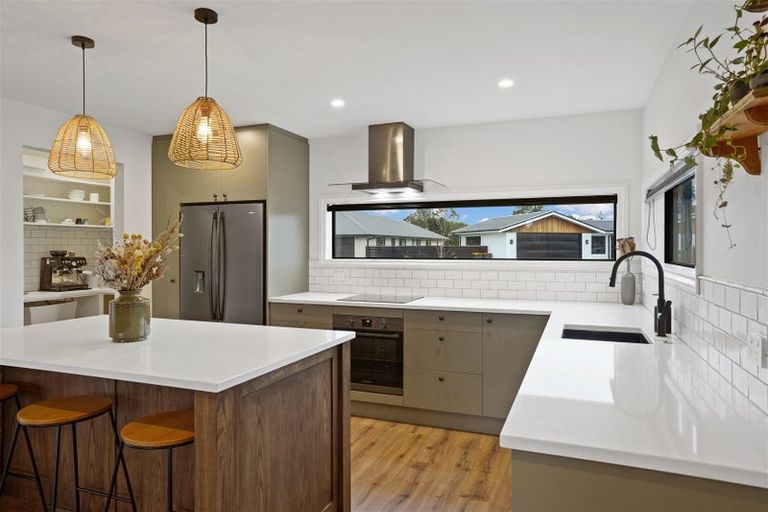 Photo of property in 16 Delapre Drive, Rolleston, 7615