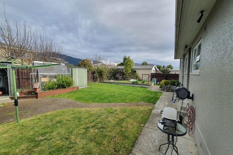 Photo of property in 9 Marlowe Street, Stoke, Nelson, 7011