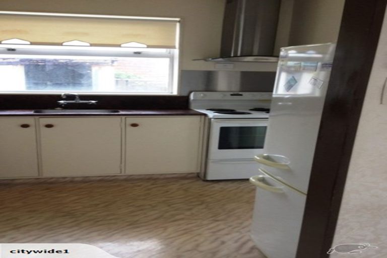 Photo of property in 1/31 Humber Street, Island Bay, Wellington, 6023