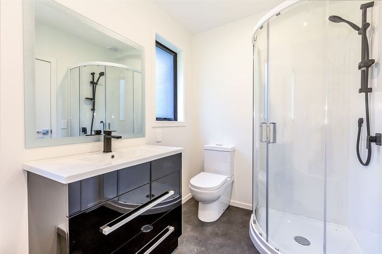 Photo of property in 9 Hastings Grove, Wainuiomata, Lower Hutt, 5014