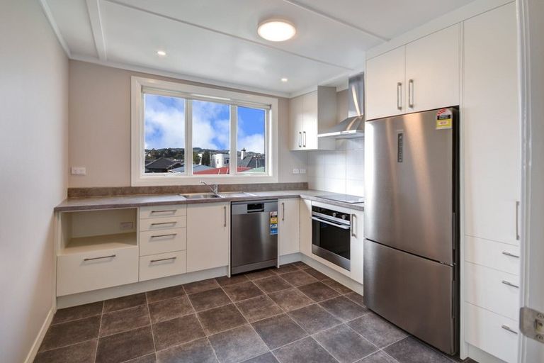 Photo of property in 11 Prince Albert Road, Saint Kilda, Dunedin, 9012