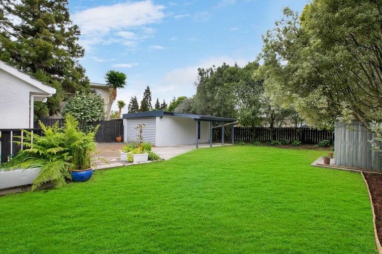 Photo of property in 18 Tui Avenue, Forest Lake, Hamilton, 3200