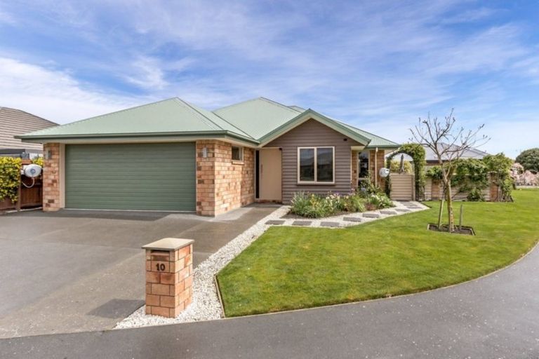 Photo of property in 10 Spitfire Place, Wigram, Christchurch, 8042