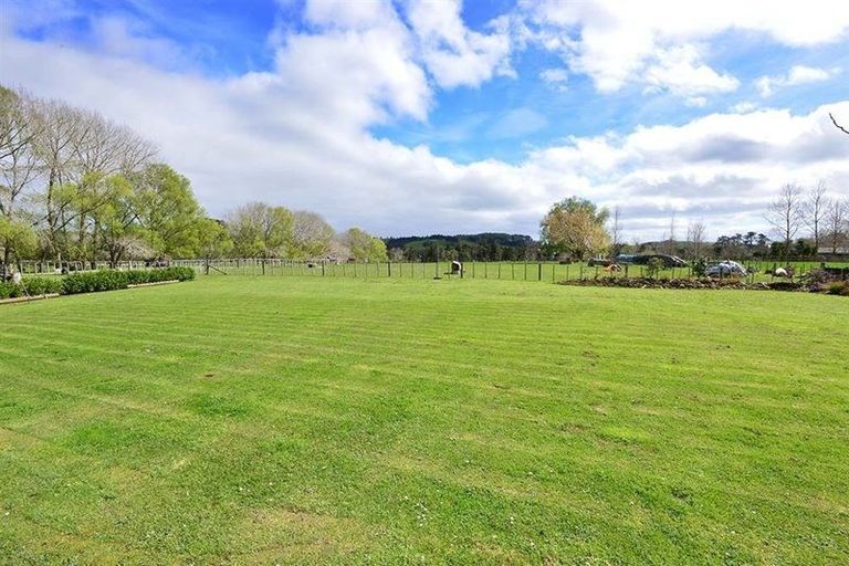 Photo of property in 28 Blackbridge Road, Dairy Flat, Albany, 0794