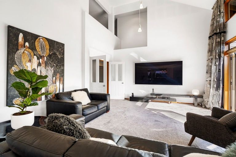 Photo of property in 299 Oceanbeach Road, Mount Maunganui, 3116