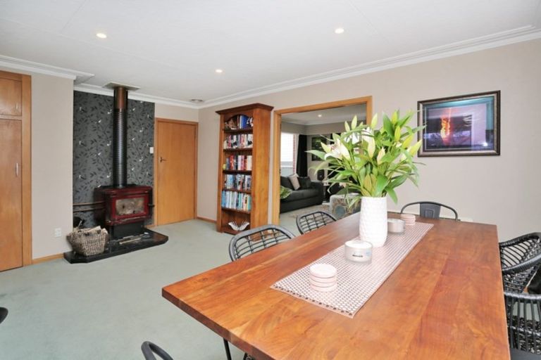 Photo of property in 27 Salford Street, Windsor, Invercargill, 9810