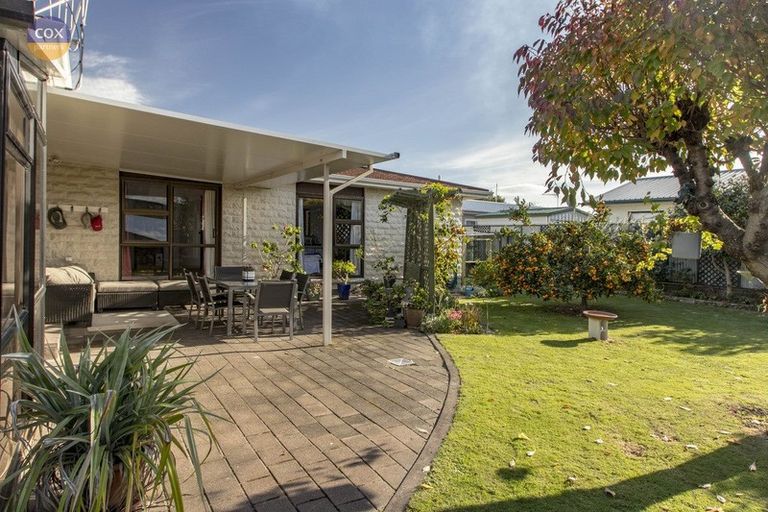 Photo of property in 34 Townshend Crescent, Greenmeadows, Napier, 4112