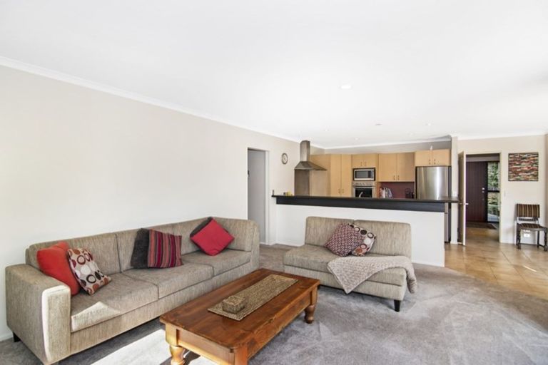 Photo of property in 18 Lobank Place, Richmond, 7020