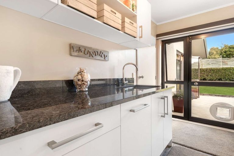 Photo of property in 9 Henare Place, Tihiotonga, Rotorua, 3015