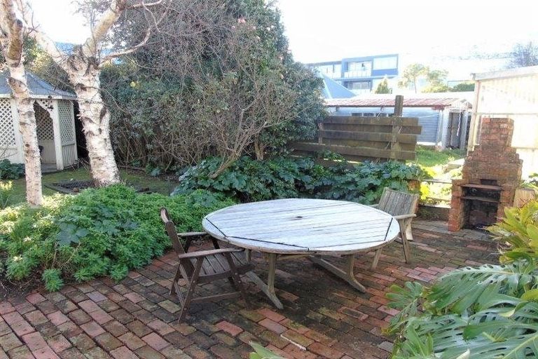 Photo of property in 39 Richmond Street, Petone, Lower Hutt, 5012