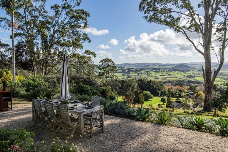 Photo of property in 122 Going Road, Ruatangata West, Kamo, 0185