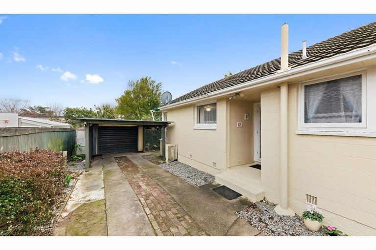 Photo of property in 138 Northcote Road, Northcote, Christchurch, 8052