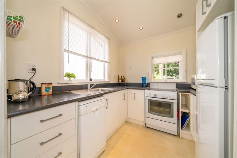 Photo of property in 5a Stephen Street, Trentham, Upper Hutt, 5018