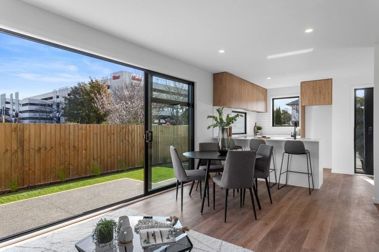 Photo of property in 1/19 Dilworth Street, Riccarton, Christchurch, 8011