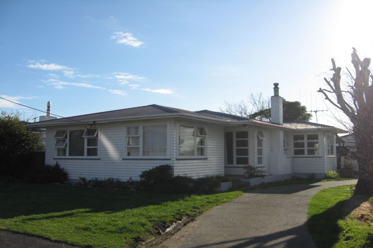 Photo of property in 10 Marsden Street, Levin, 5510