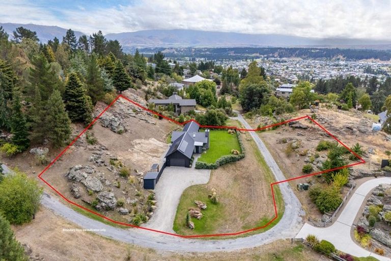 Photo of property in 98 Aronui Road, Bridge Hill, Alexandra, 9320