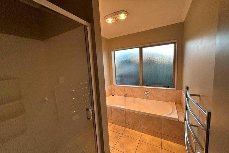 Photo of property in 25 Palm Springs Boulevard, Papamoa Beach, Papamoa, 3118