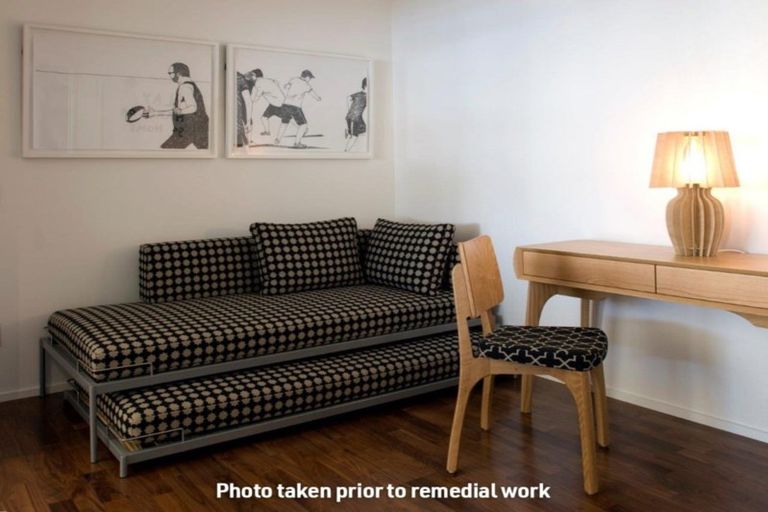 Photo of property in 504/7 Humber Street, Pandora, Napier, 4110