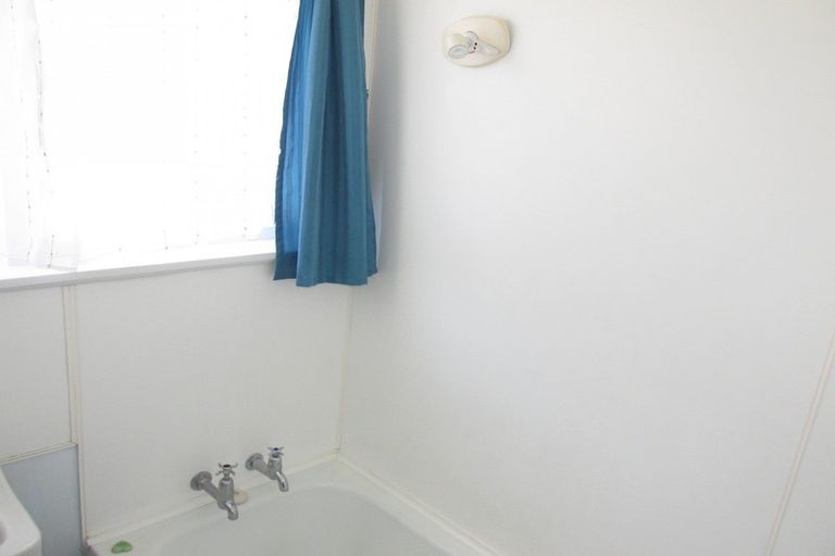 Photo of property in 20 Outram Street, Wairoa, 4108