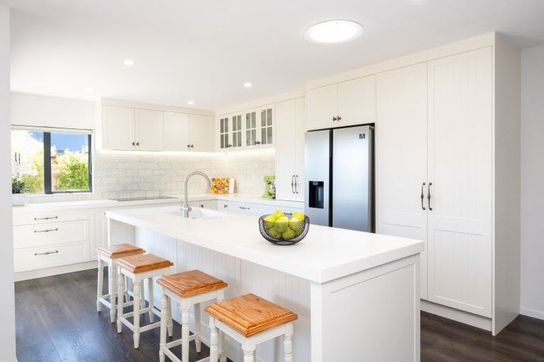 Photo of property in 49 Russell Robertson Drive, Havelock North, 4130