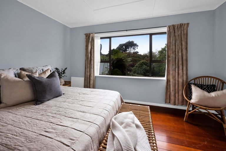 Photo of property in 15 Wrantage Street, Westown, New Plymouth, 4310